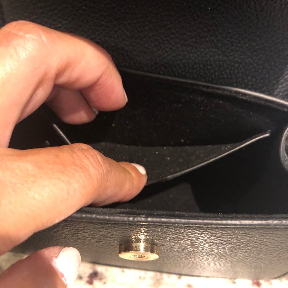 NWT MINI VEGAN DELUXITY  HAND OR CROSSBODY PURSE - Picture 5 of 14